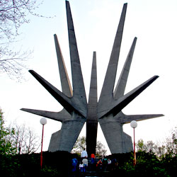 kosmaj-spomenik